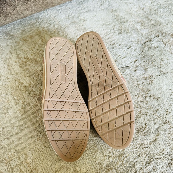 Donald J Pliner Mylasp Slip-on pink tan floral print zip side sneaker woman’s 7 - Picture 7 of 9